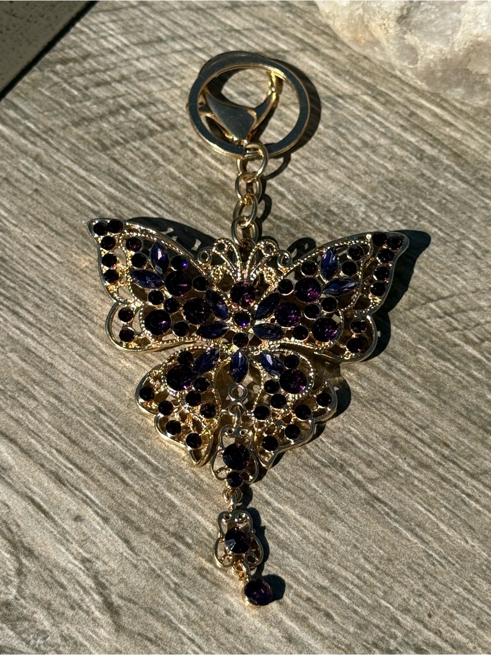 NWT Purple Butterfly Rhinestone Dangle Large Keychain - Picture 5 of 5